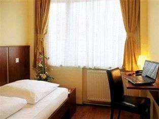 Atlas City Hotel Мюнхен Екстер'єр фото